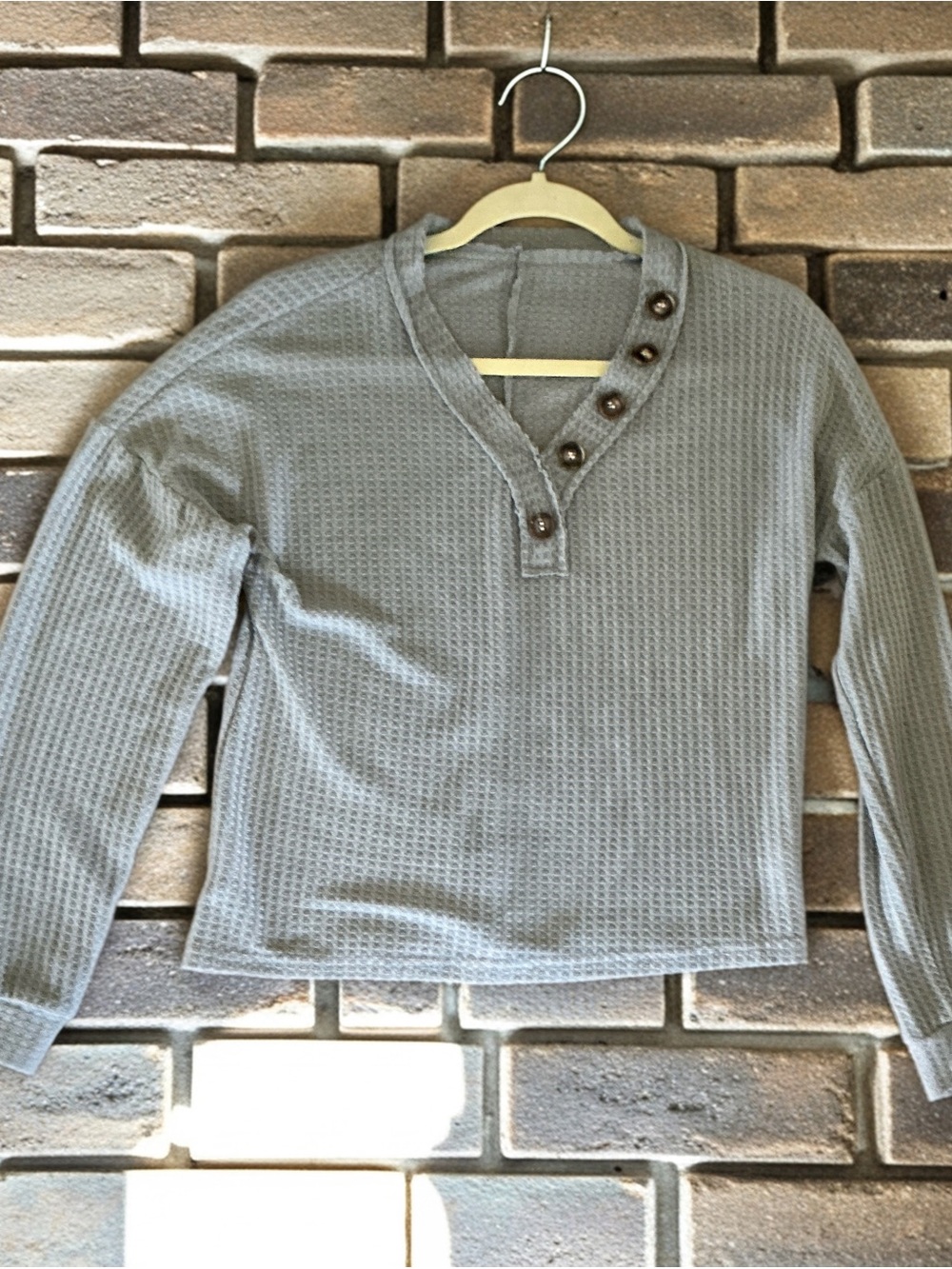 Gray Waffle Knit Henley Top Size Small Button Detail
